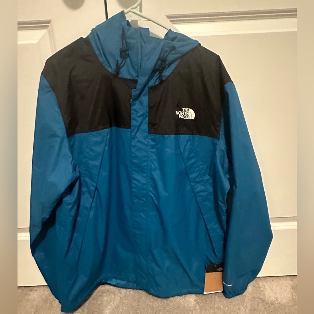 BNWT North Face men’s Antora jacket size L